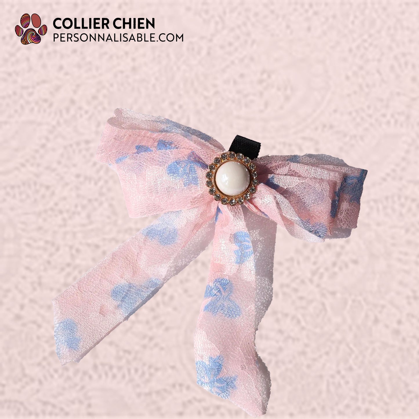 DÉSINVOLTE - Collier en dentelle